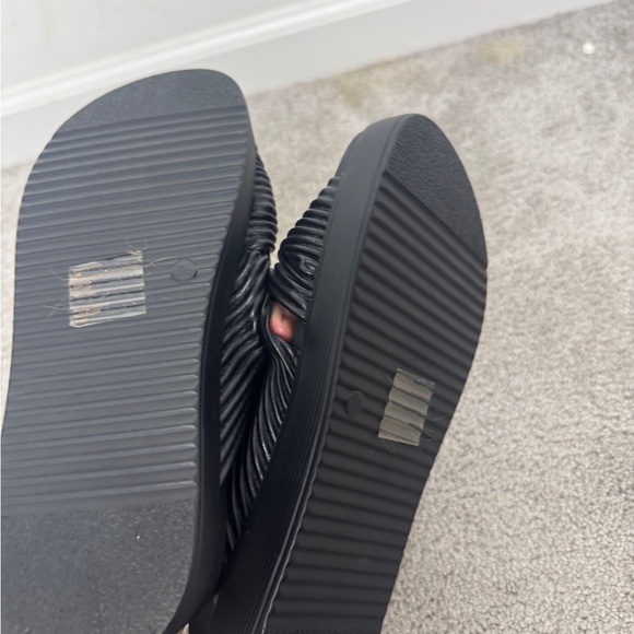 Blondo Carina Waterproof Platform Slide Sandal - Picture 4 of 5